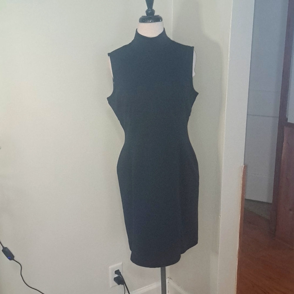 Georgio Fiolini Collection Black mock neck dress